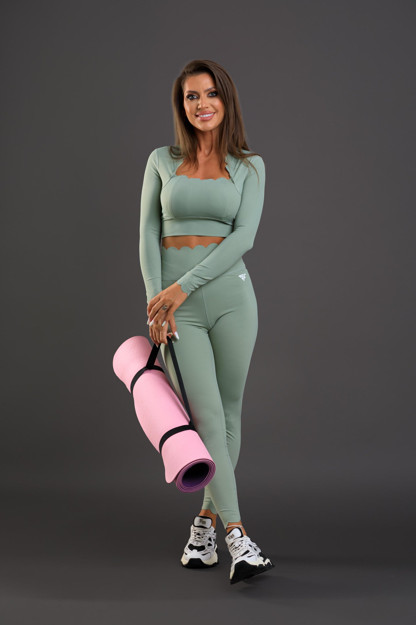 Set dama sport Anaya ( top+colanti) olive