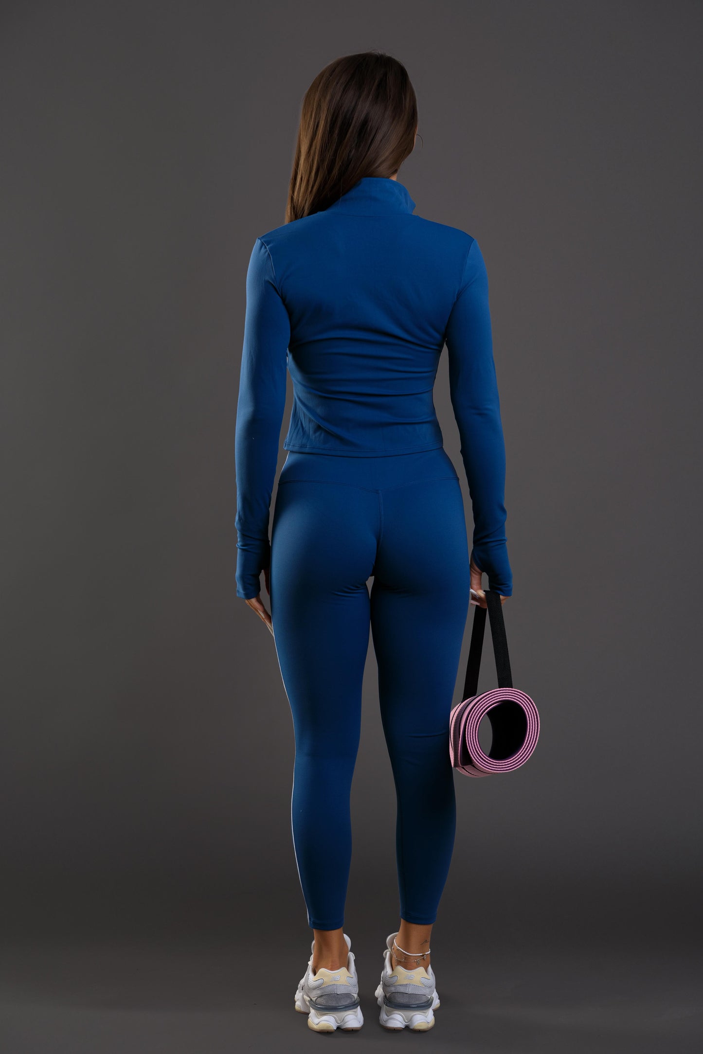 Set dama sport 3 piese ( jacheta+ bustiera+ colanti) Vanity albastru marin