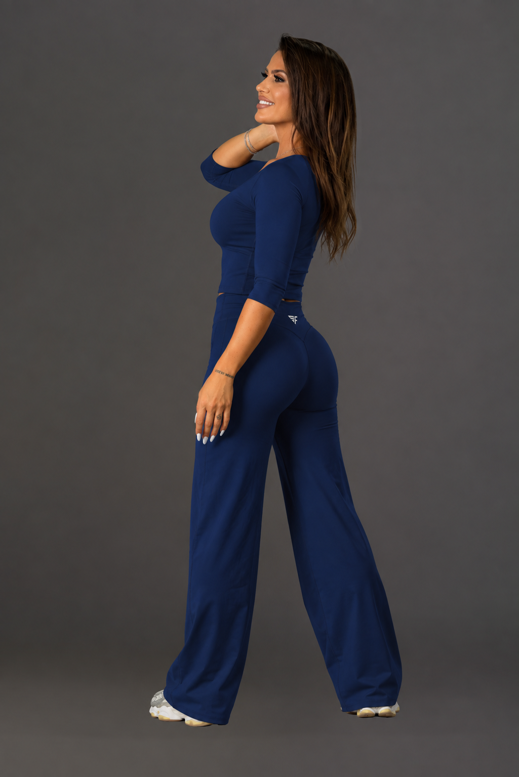 Set dama sport evazat Elina (bluza+pantalon) bleumarin