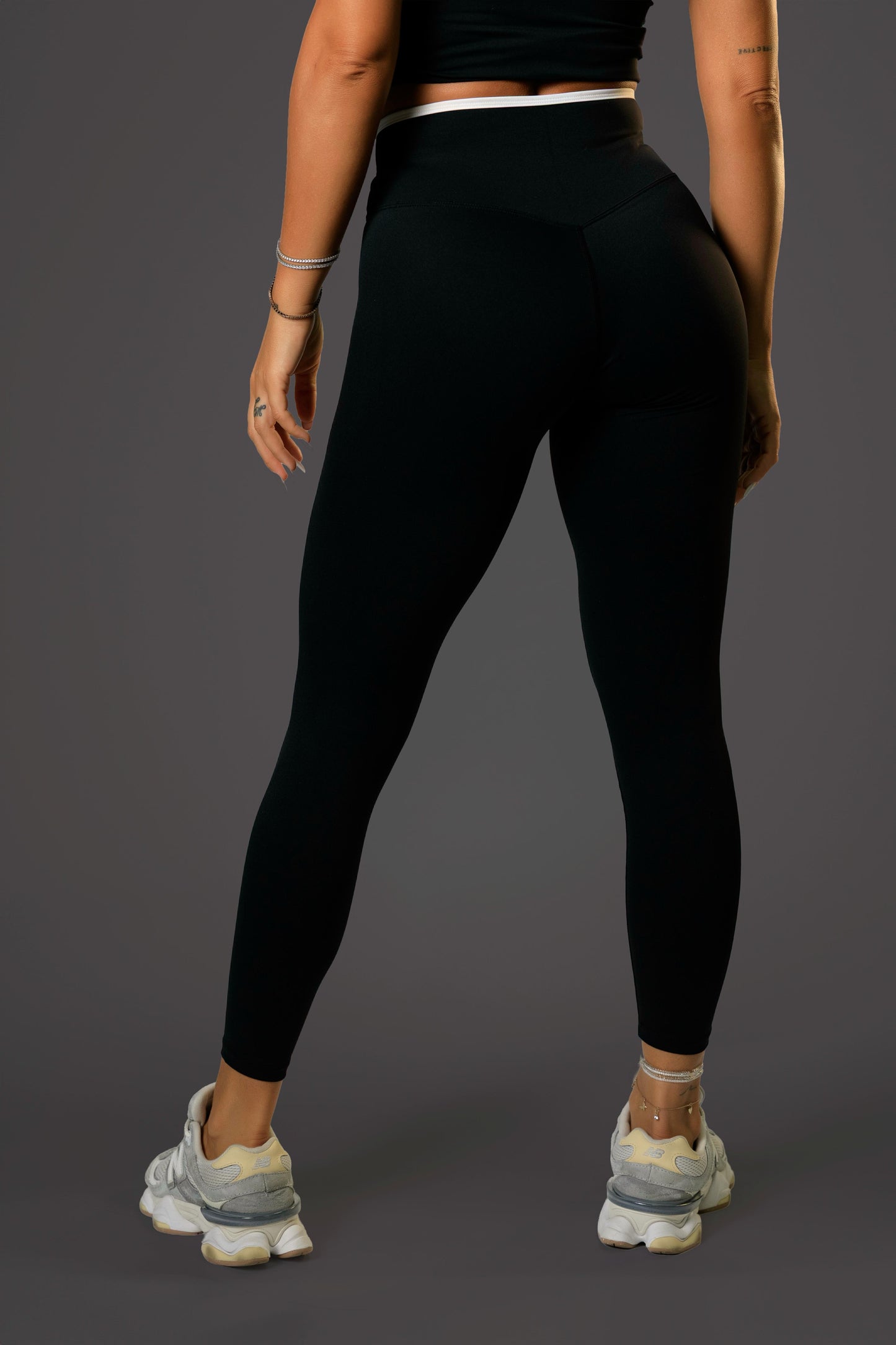Set dama sport Zora Fit ( maiou+colant) negru