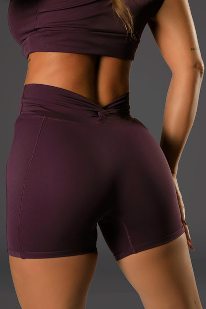 Set dama sport Elira Form ( tricou+ colant scurt) plum