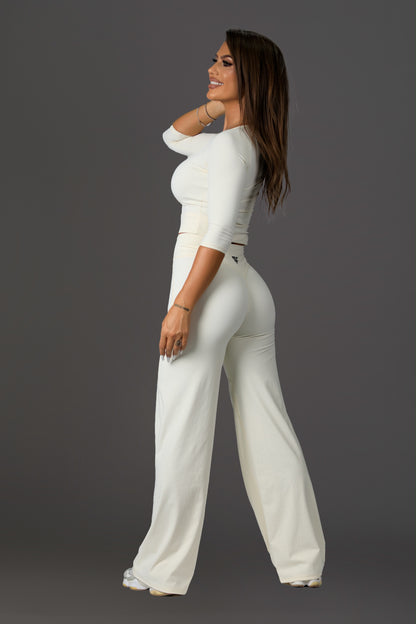 Set dama sport evazat Estelle (bluza+pantalon) alb
