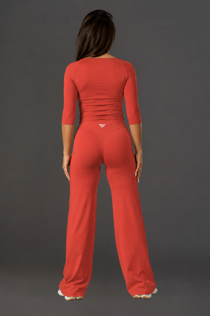 Set dama sport evazat Elora (bluza+pantalon) corai
