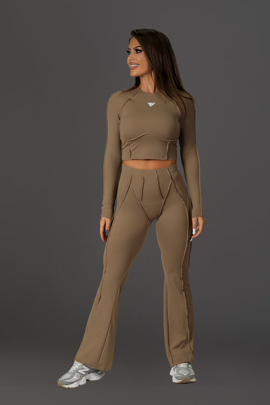 Set dama sport evazat Gia (top+pantalon) nude
