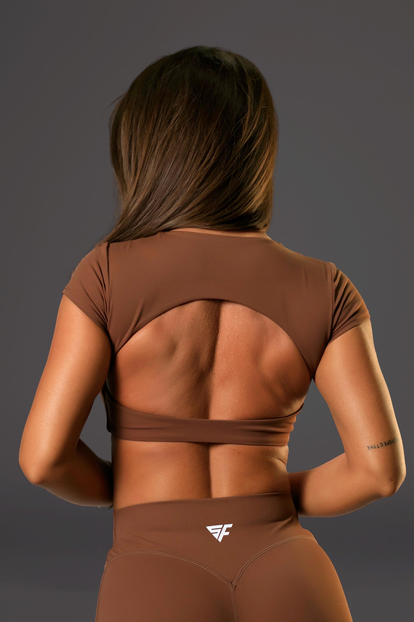 Set dama sport Naia Flex ( top+ pantalon evazat) maro