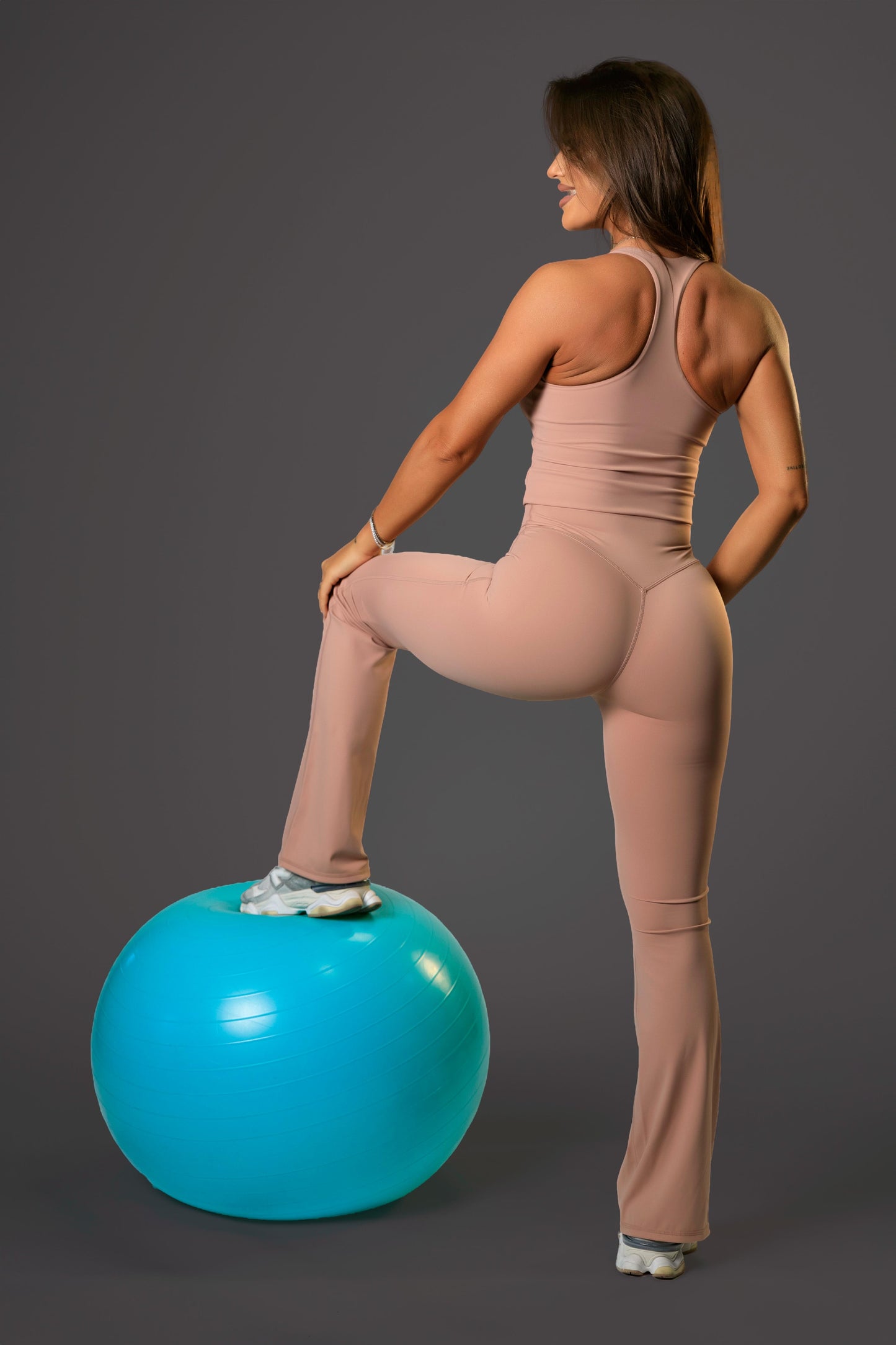 Set dama sport Cyra Shape ( maiou+colant evazat) nude