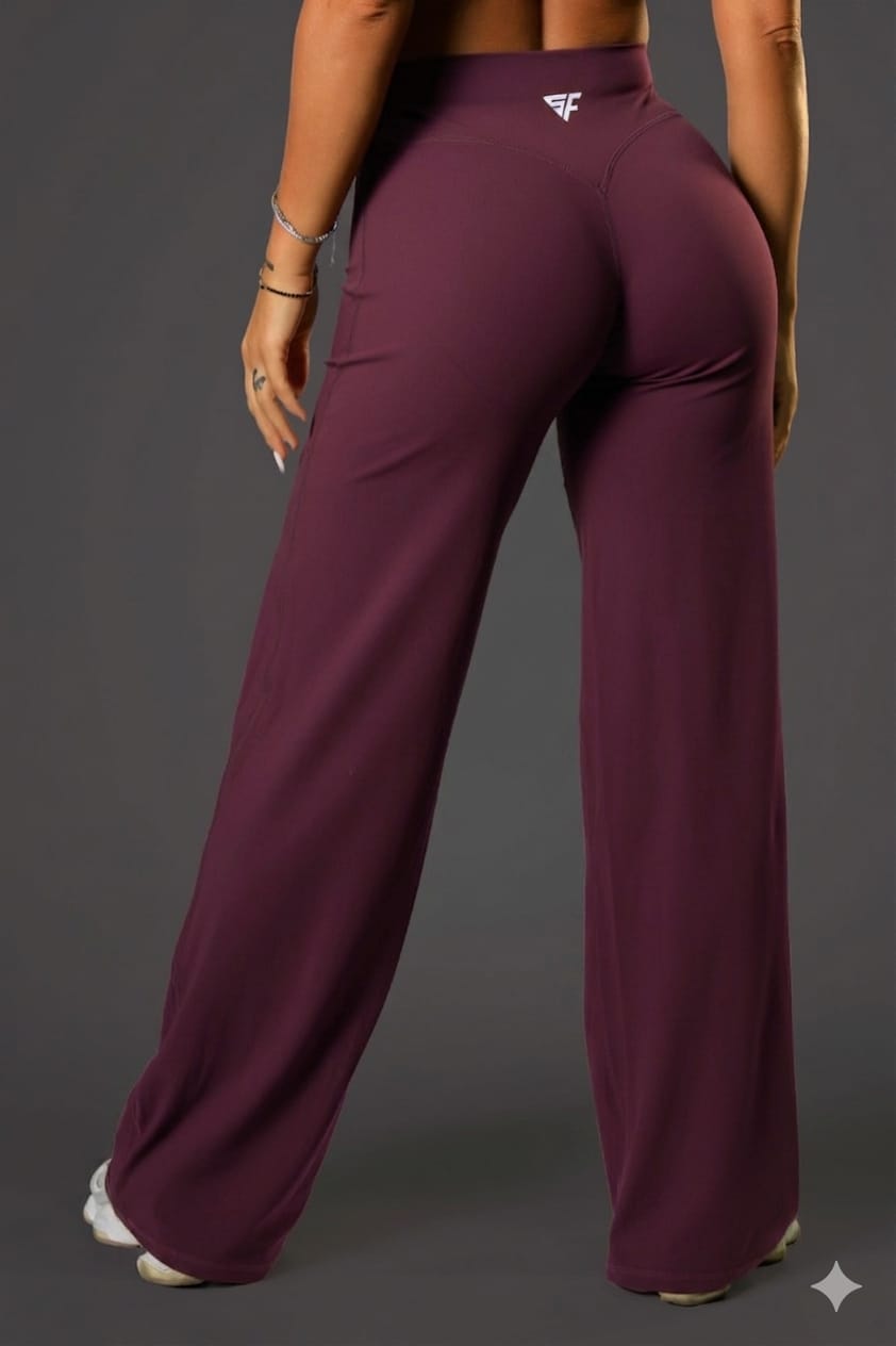 Set dama sport Naia Flex (top+ pantalon evazat) plum